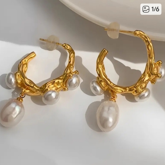 Jewelry - 18k Gold Plated & Baroque Pearls Earrings 2”